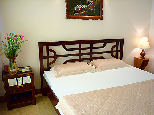 khach-san-ca-ty-phong-loai-1-2-hotel24h.net.jpg