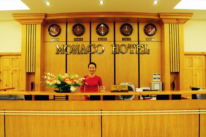 Lễ tân - Hotel24h.net