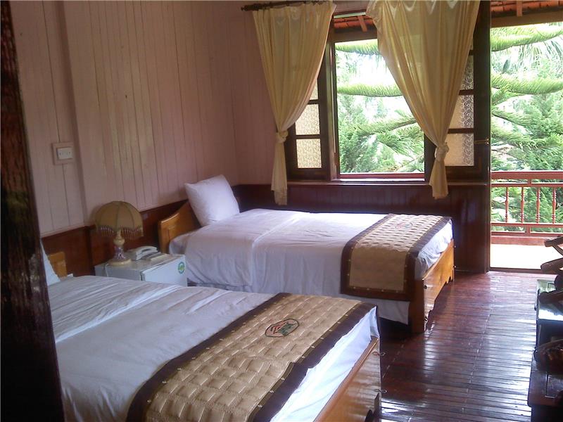 Phòng deluxe - Hotel24h.net