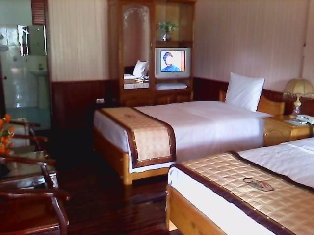 Phòng deluxe - Hotel24h.net