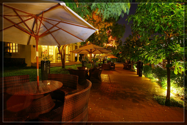 Cafe - Hotel24h.net