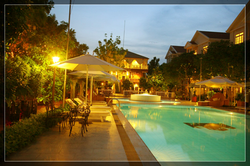 Hồ bơi - Hotel24h.net