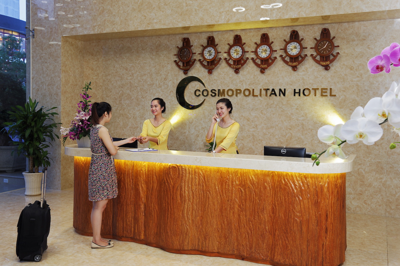 Lễ tân - Hotel24h.net
