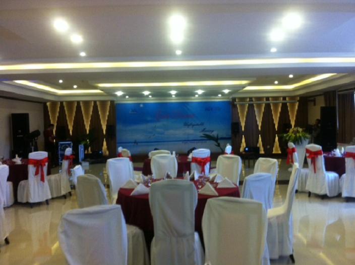 Nhà hàng - Hotel24h.net