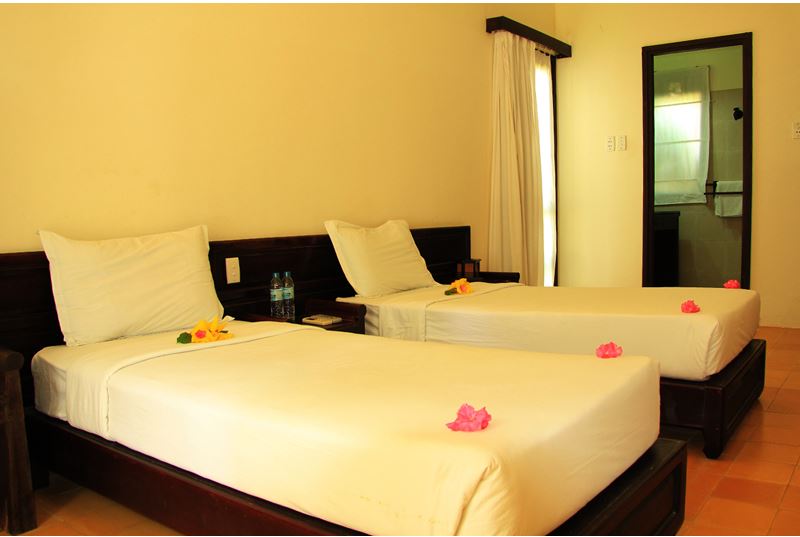 resort-malibu-phong-deluxe-1-hotel24h.net.jpg