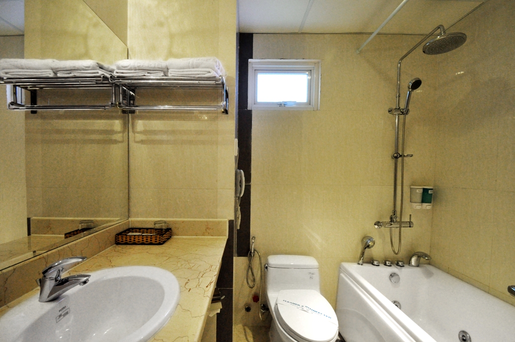 Phòng tắm - Hotel24h.net