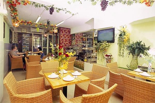 Cafe - Hotel24h.net