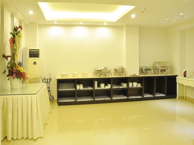 Nhà hàng - Hotel24h.net