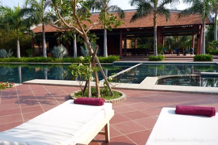 Hồ bơi - Hotel24h.net