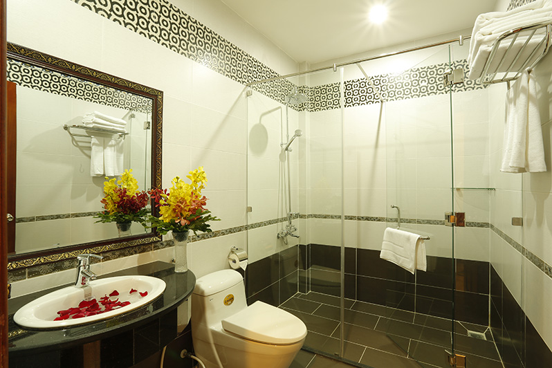 Phòng tắm - Hotel24h.net