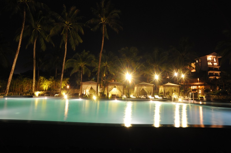 Hồ bơi - Hotel24h.net