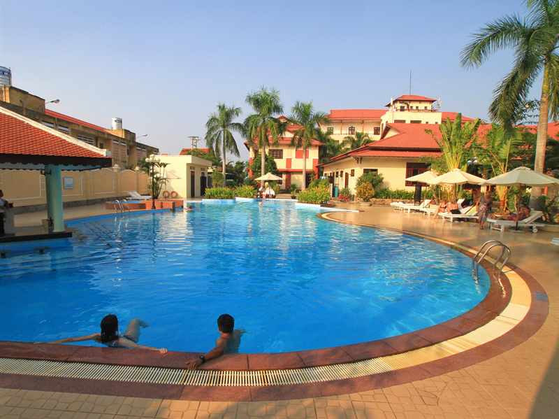 Hồ bơi - Hotel24h.net