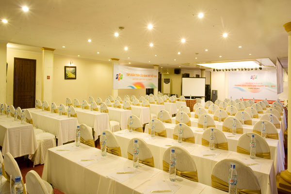 Nhà hàng - Hotel24h.net