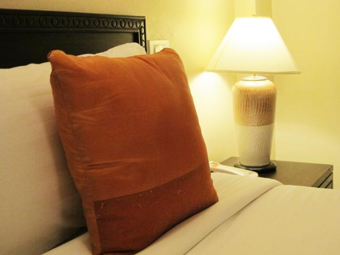 Phòng ngủ - Hotel24h.net