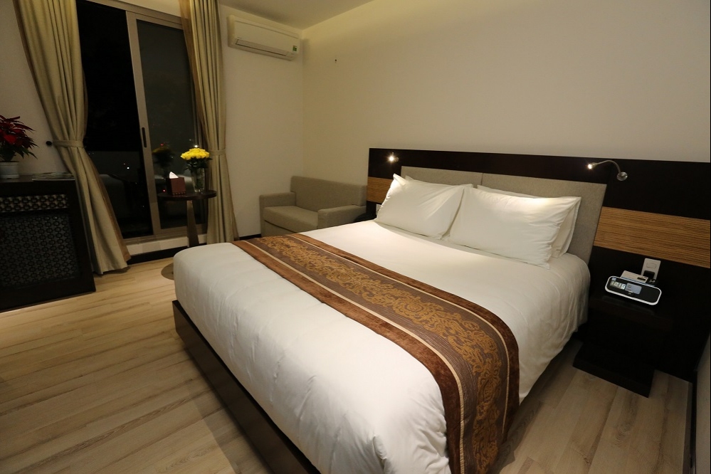 khach-san-dana-pearl-phong-superior-2-hotel24h.net.JPG