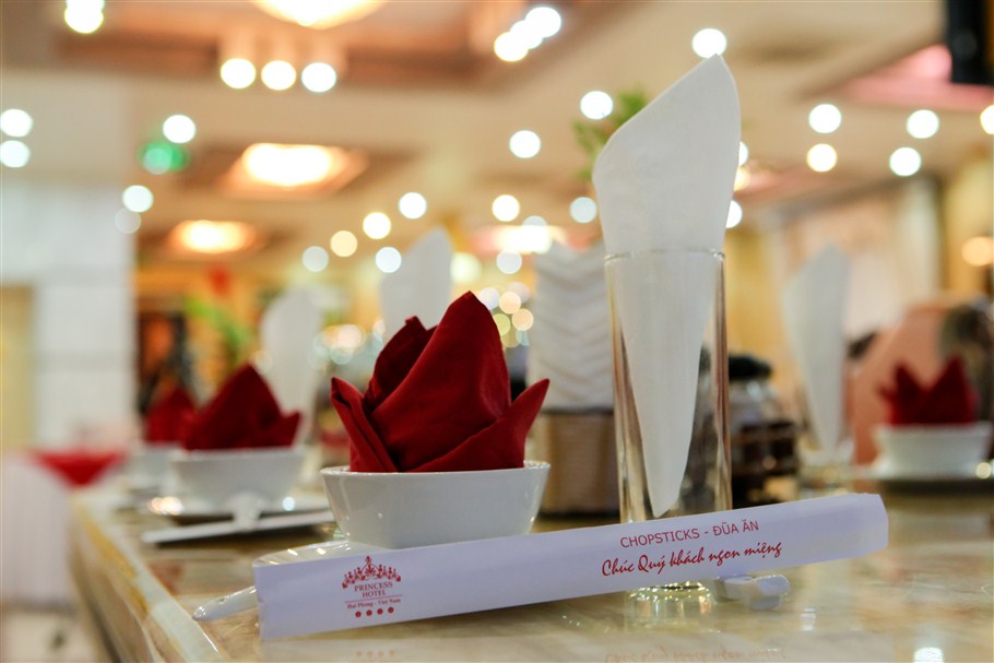 Nhà hàng - Hotel24h.net