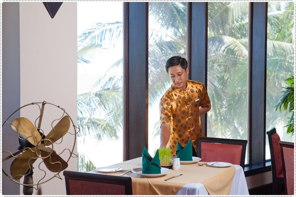 Nhà hàng - Hotel24h.net