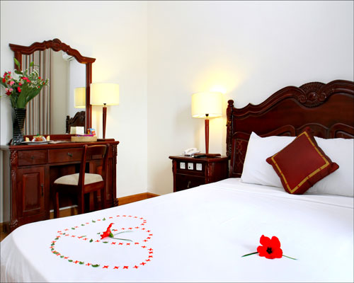Phòng ngủ - Hotel24h.net