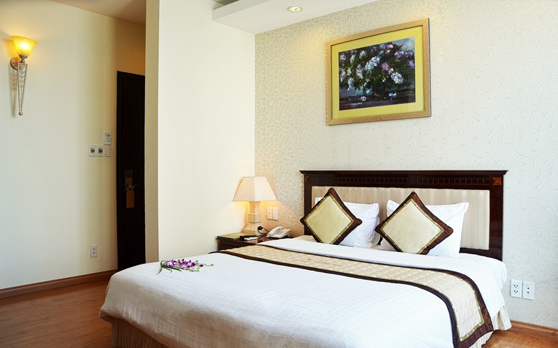 Phòng ngủ - Hotel24h.net