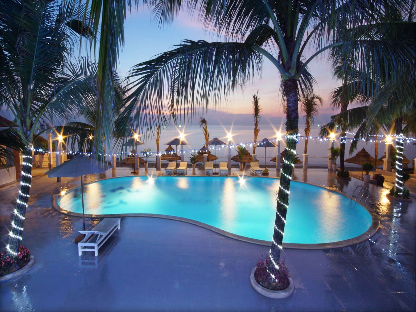 Hồ bơi - Hotel24h.net