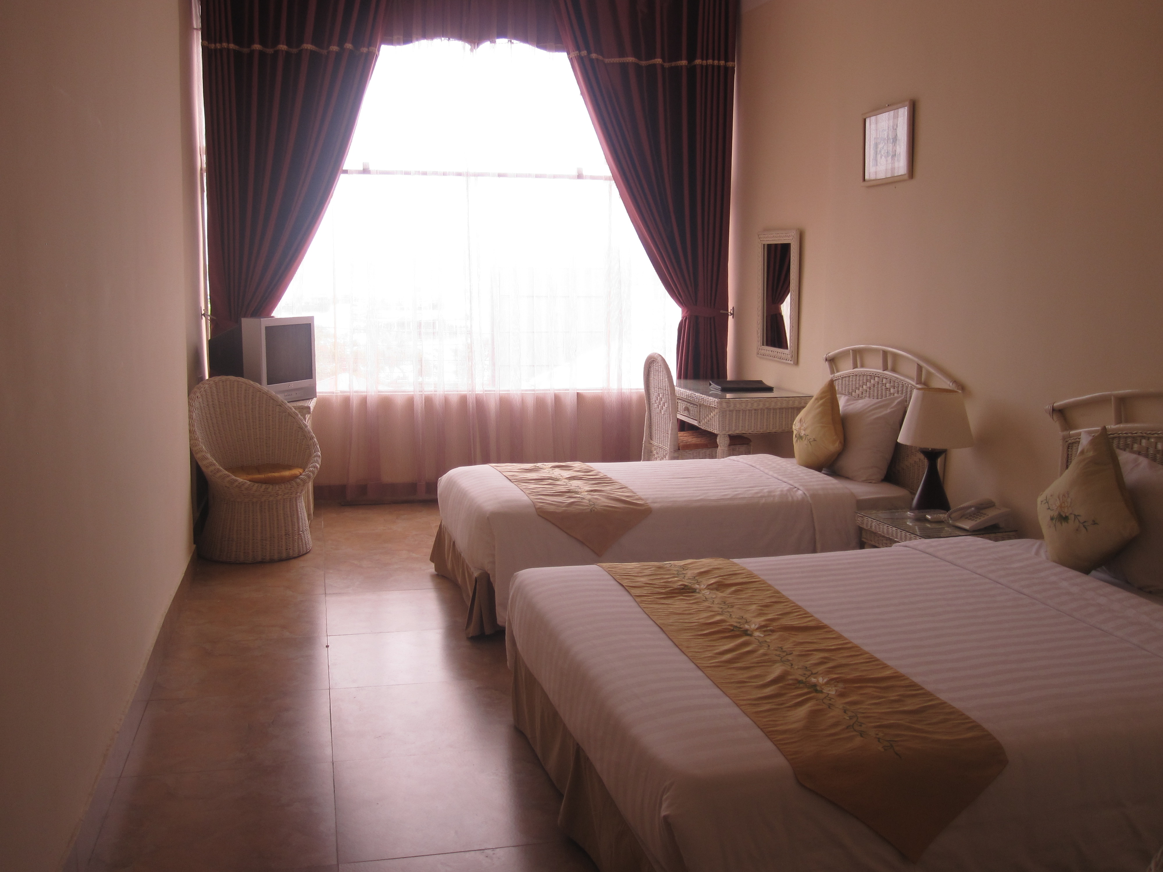 Phòng ngủ - Hotel24h.net