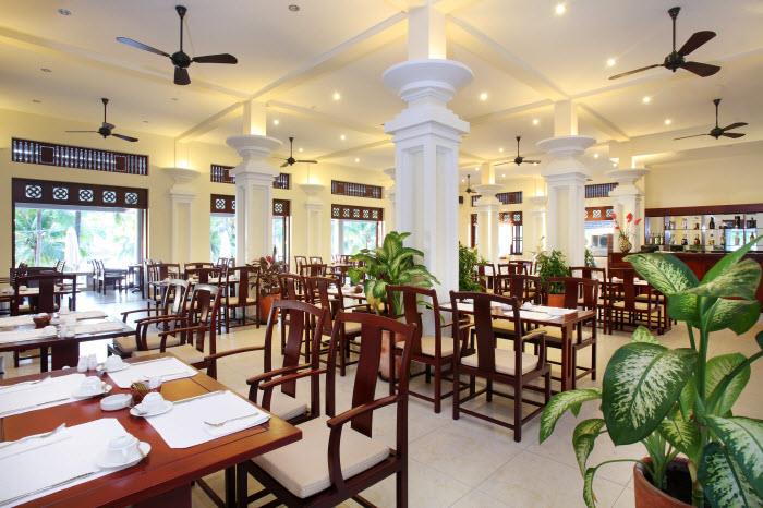 Nhà hàng - Hotel24h.net