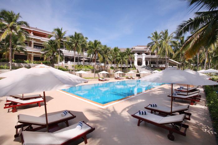 Hồ bơi - Hotel24h.net