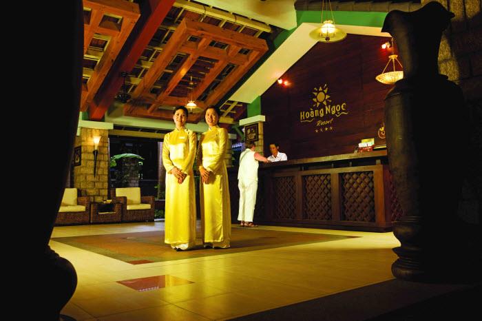 Lễ tân - Hotel24h.net