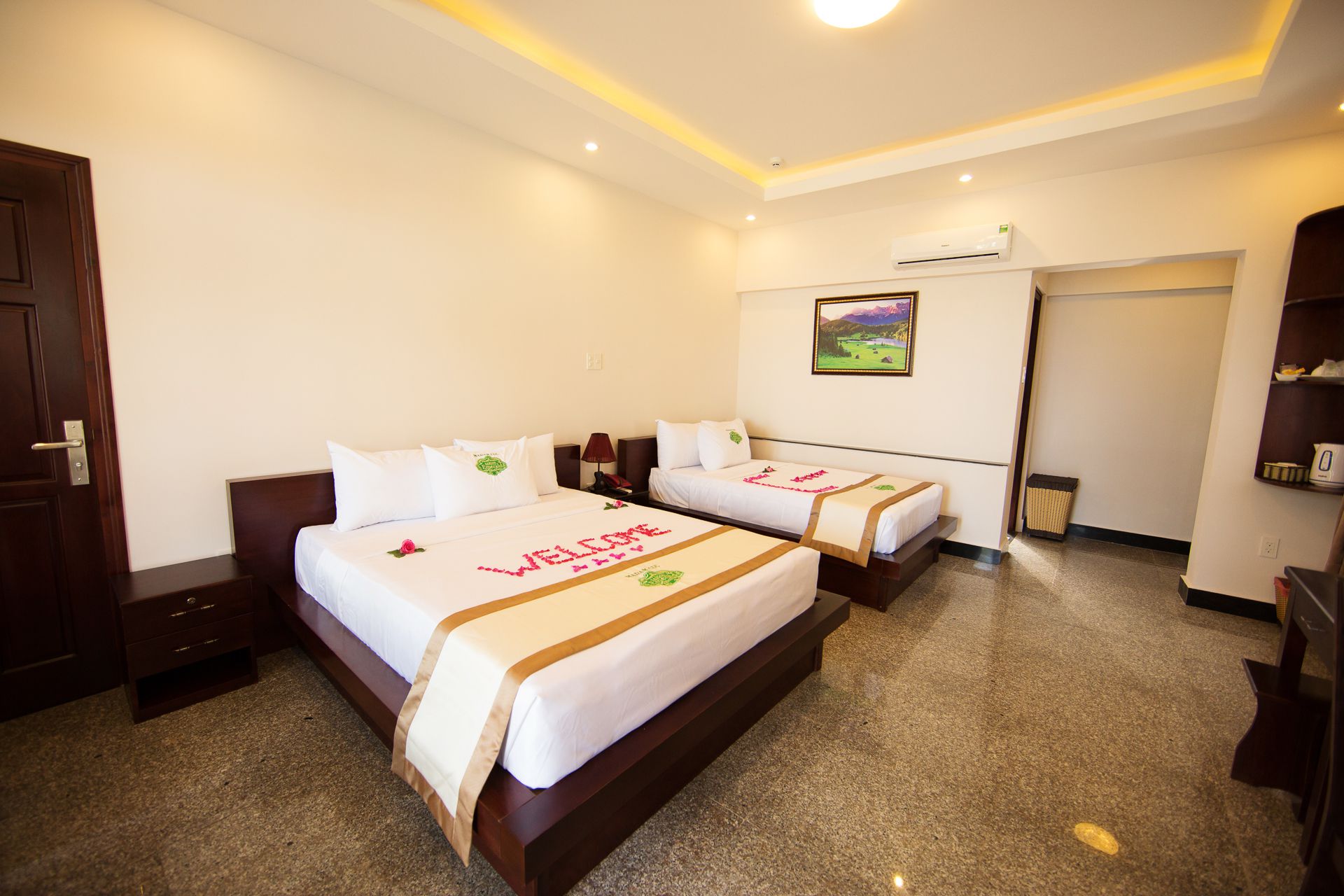 Phòng ngủ - Hotel24h.net