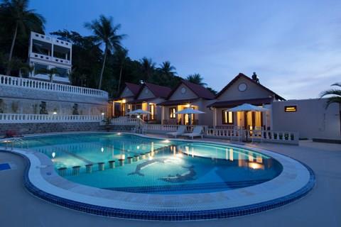 Hồ bơi - Hotel24h.net