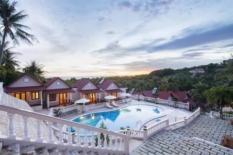 Hồ bơi - Hotel24h.net