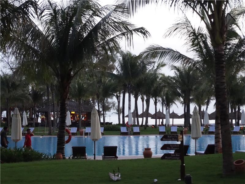 Hồ bơi - Hotel24h.net