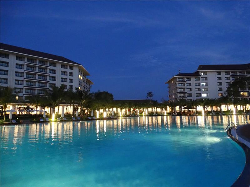 Hồ bơi - Hotel24h.net