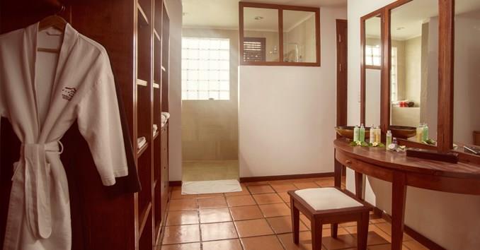 Phòng tắm - Hotel24h.net