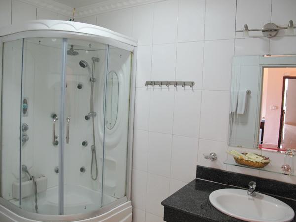 Phòng tắm - Hotel24h.net