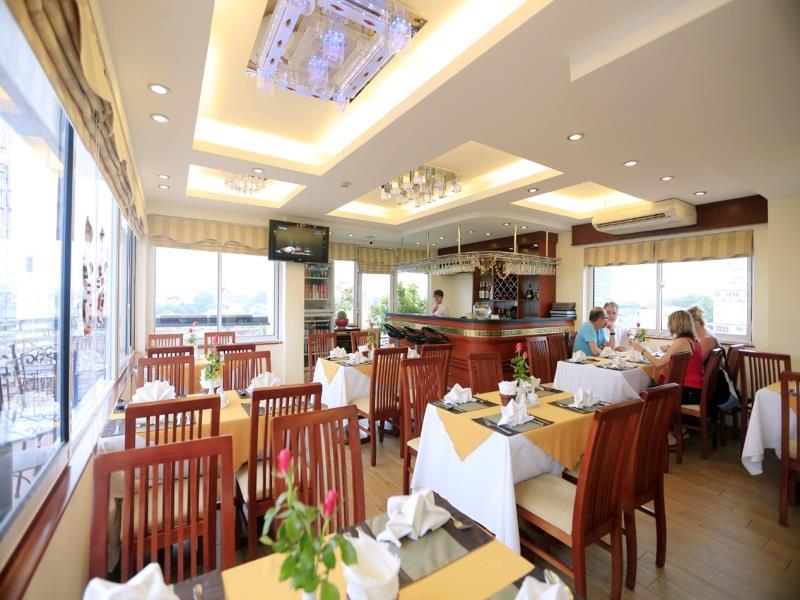 Nhà hàng - Hotel24h.net