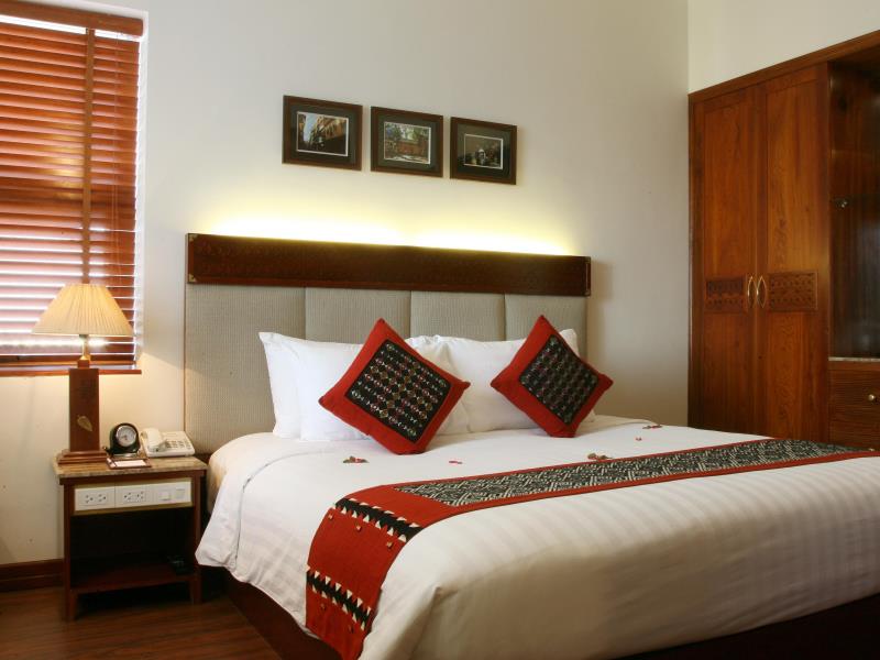 Phòng ngủ - Hotel24h.net