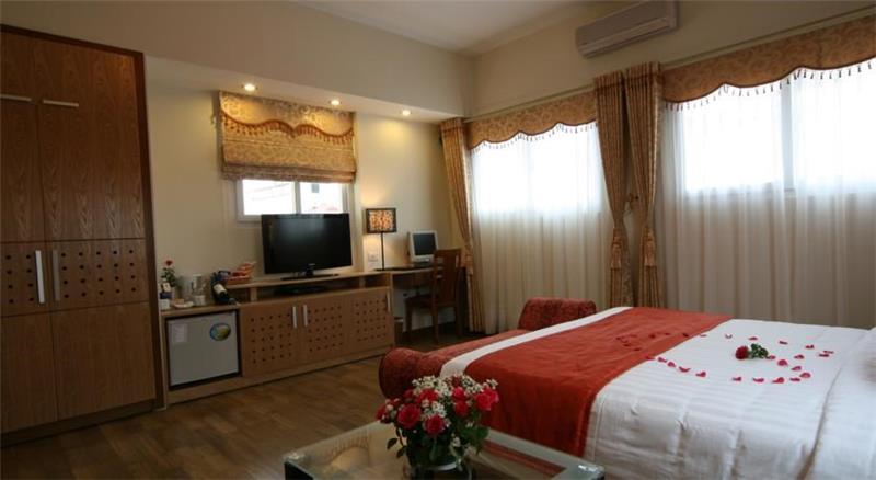 Phòng ngủ - Hotel24h.net