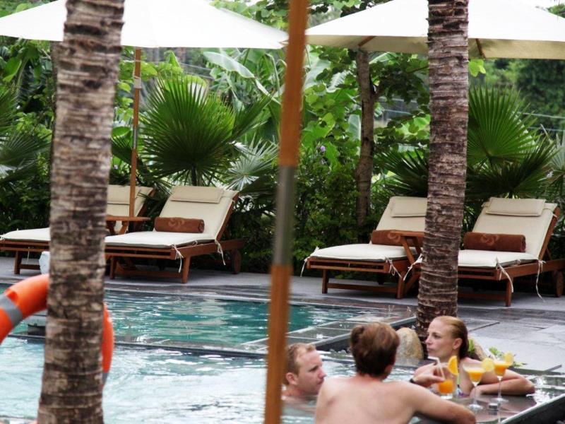 Hồ bơi - Hotel24h.net