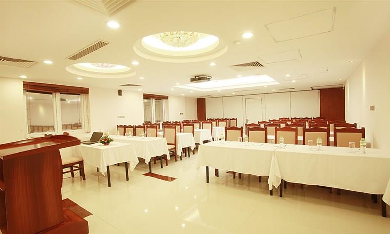Hội nghị - Hotel24h.net