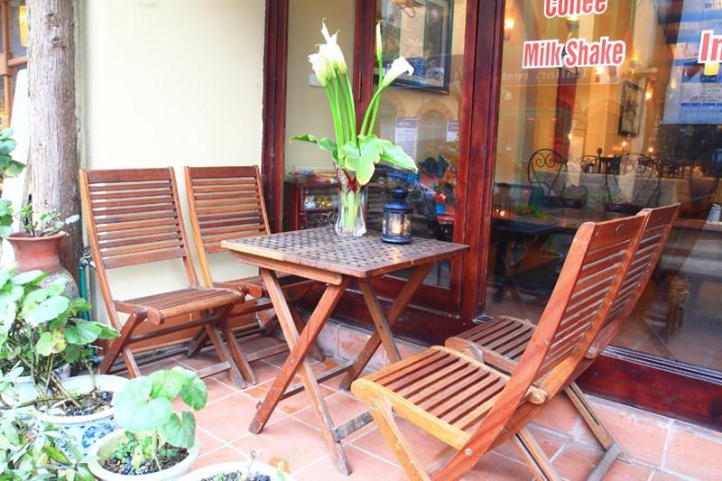 Cafe - Hotel24h.net