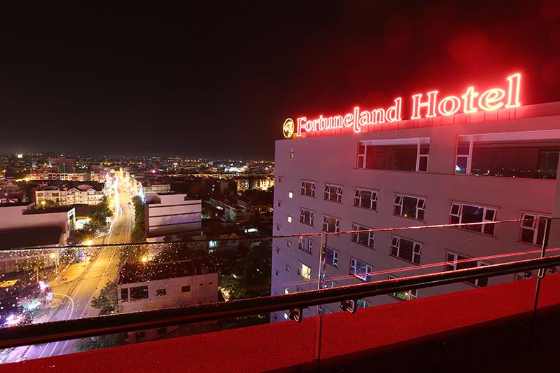 Đặt phòng khách sạn