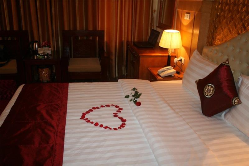 Phòng ngủ - Hotel24h.net