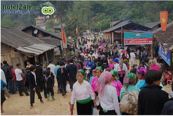 Chợ_tình_Khau_Vai-hotel24h.net.jpg