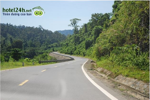 duong%20ho%20chi%20minh-hotel24h.net.jpg