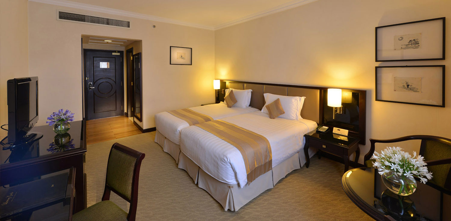 equatorial-hotel-hotel24h.net