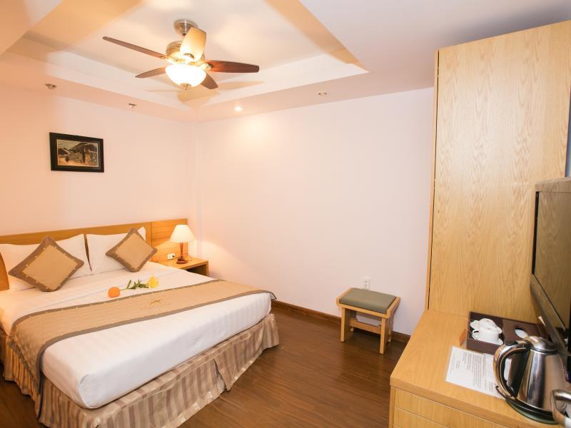 Đặt phòng khách sạn