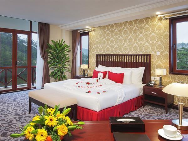 Đặt phòng khách sạn