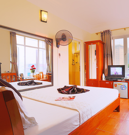 Đặt phòng khách sạn