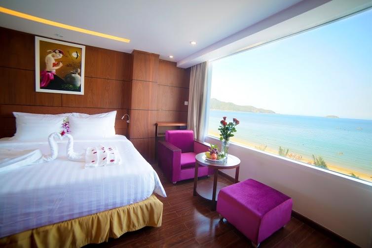 Đặt phòng khách sạn
